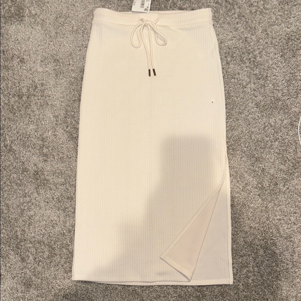 American Eagle Outfitters Cream Ribbed Midi Skirt